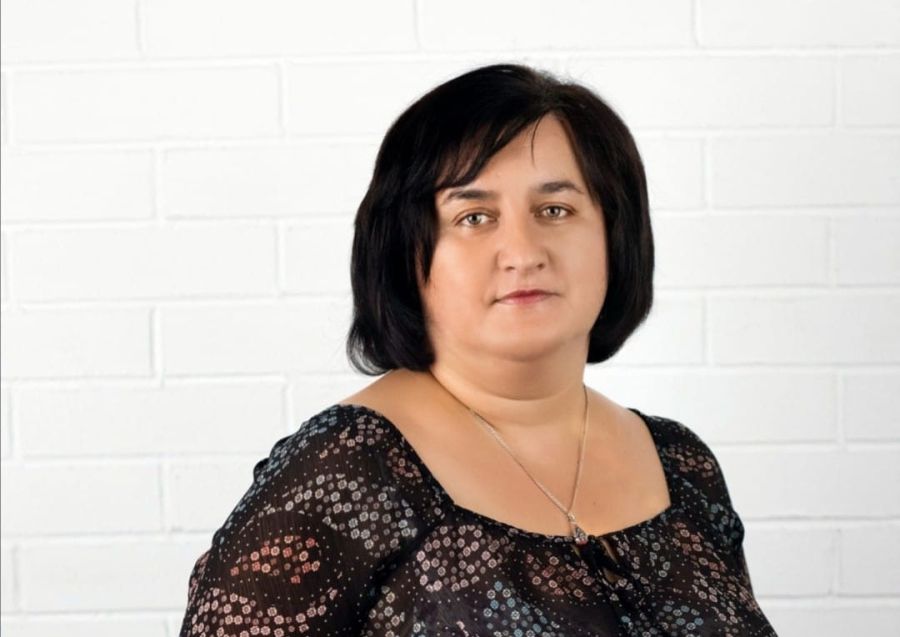 Волонтерка Леся Цуняк-Дутка активно допомагає захисникам України