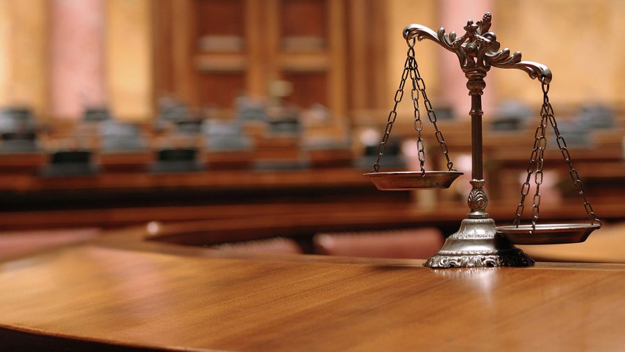 Жінка преконувала, що всі дописи створювала під тиском росіянина, який погрожував життям її доньки