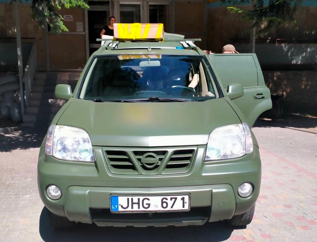 Автомобіль передали військовослужбовцям у Запорізьку область