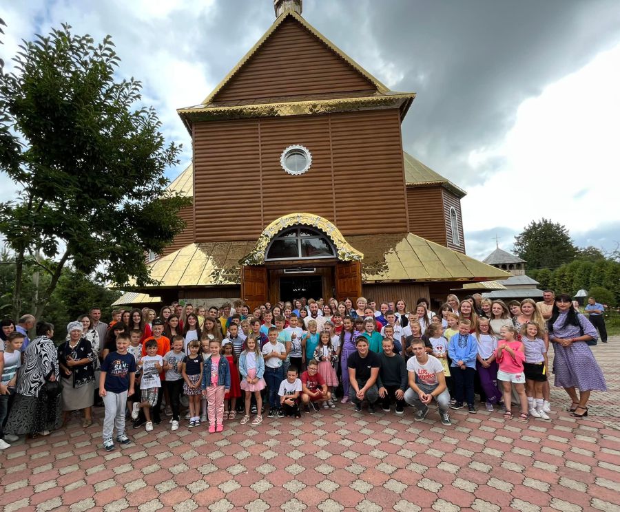 Юні жителі Хотіня мали "Веселі канікули з Богом". Фото: Богдана Піскун