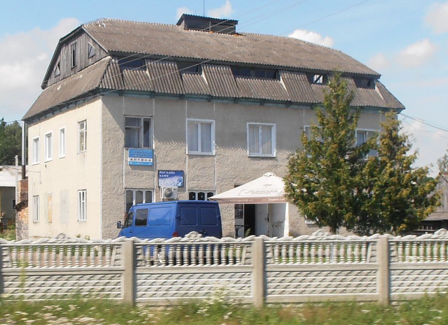 Більша частина будівлі вже перебуває у приватній власності