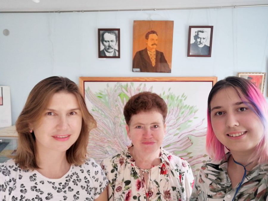 Леся Кирилович уже провела екскурсії для відвідувачів з Києва, Рівного та Калуша