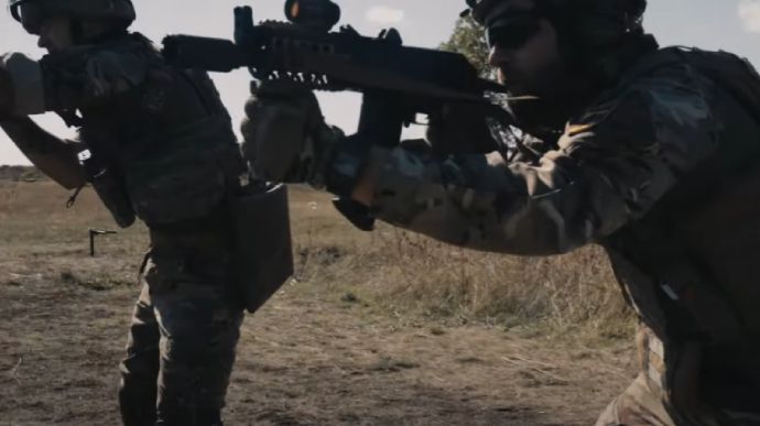 Азовці. Скріншот з відео