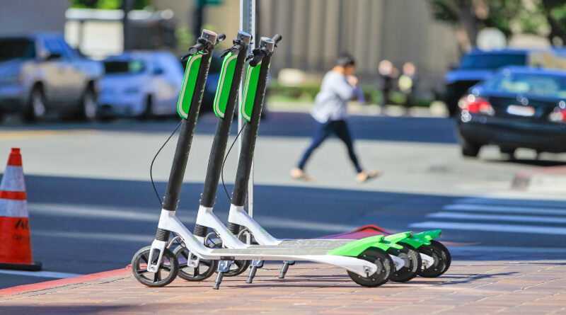 Ілюстроване фото. Використання електросамокатів не врегульоване на державному законодавчому рівні