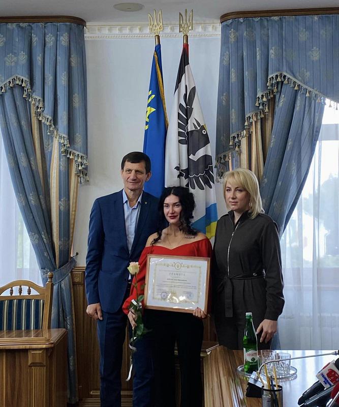 Калуську спортсменку-скороходку Ганну Шевчук також привітали з професійним святом
