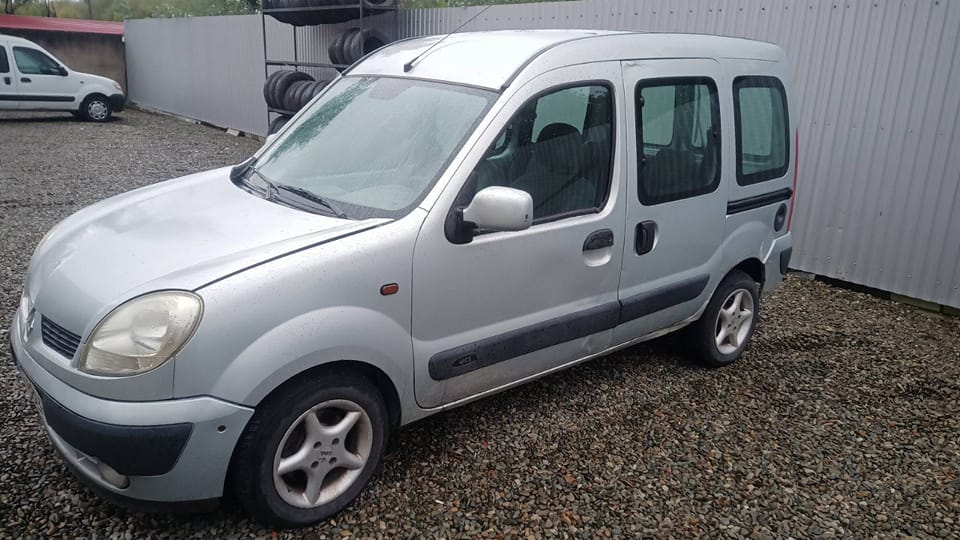 Автівку придбали дослідники історії з Чехії і Словаччини