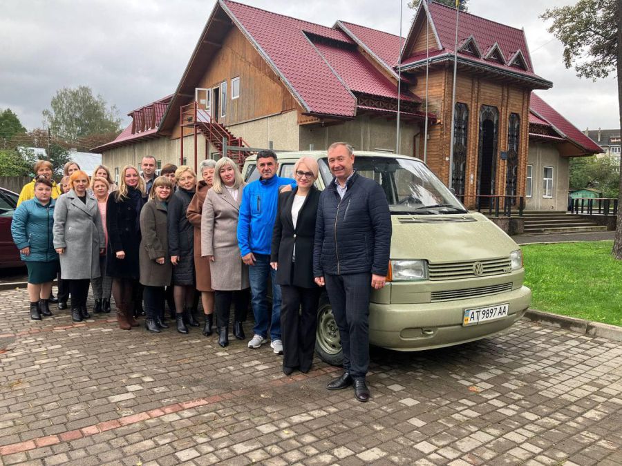 Авто передали військовим 10-ї окремої гірсько-штурмової бригади