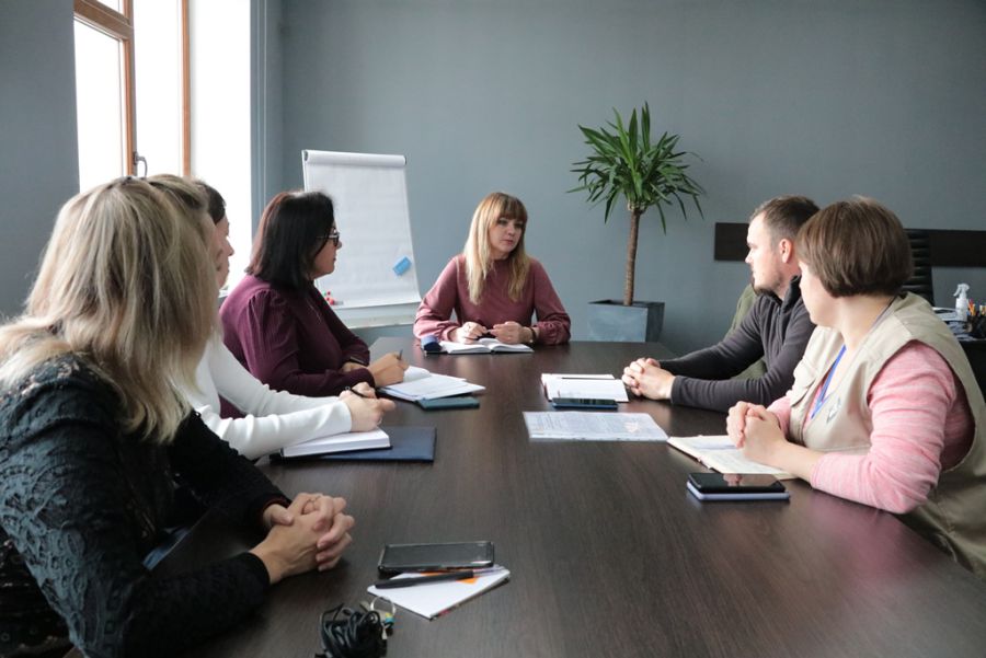 Міжнародна гуманітарна організація «Людина в біді» працює в Україні, починаючи з 2003 року.