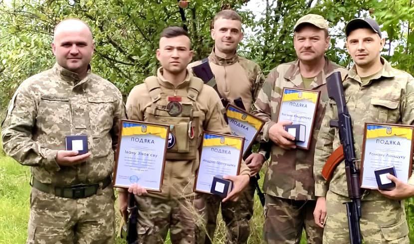 Тероборонівці отримали подарунки з рідного дому