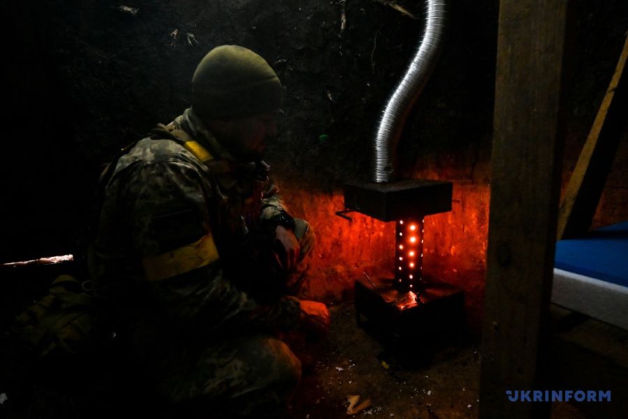 Буржуйки, що гріють, але не "палять" позиції