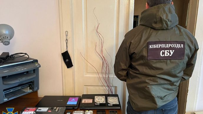 За це поплічник агресора сподівався отримати громадянство РФ та оселитися в одному з населених пунктів Підмосков’я.