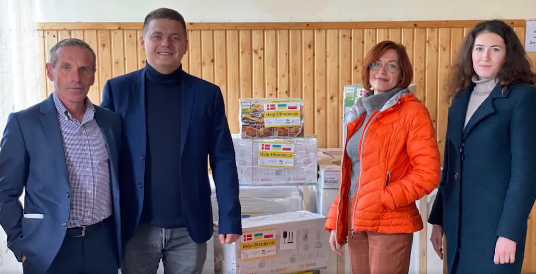 Провідна агрокомпанія краю доклала всіх зусиль, щоб поліпшити життя людям, які втекли від війни