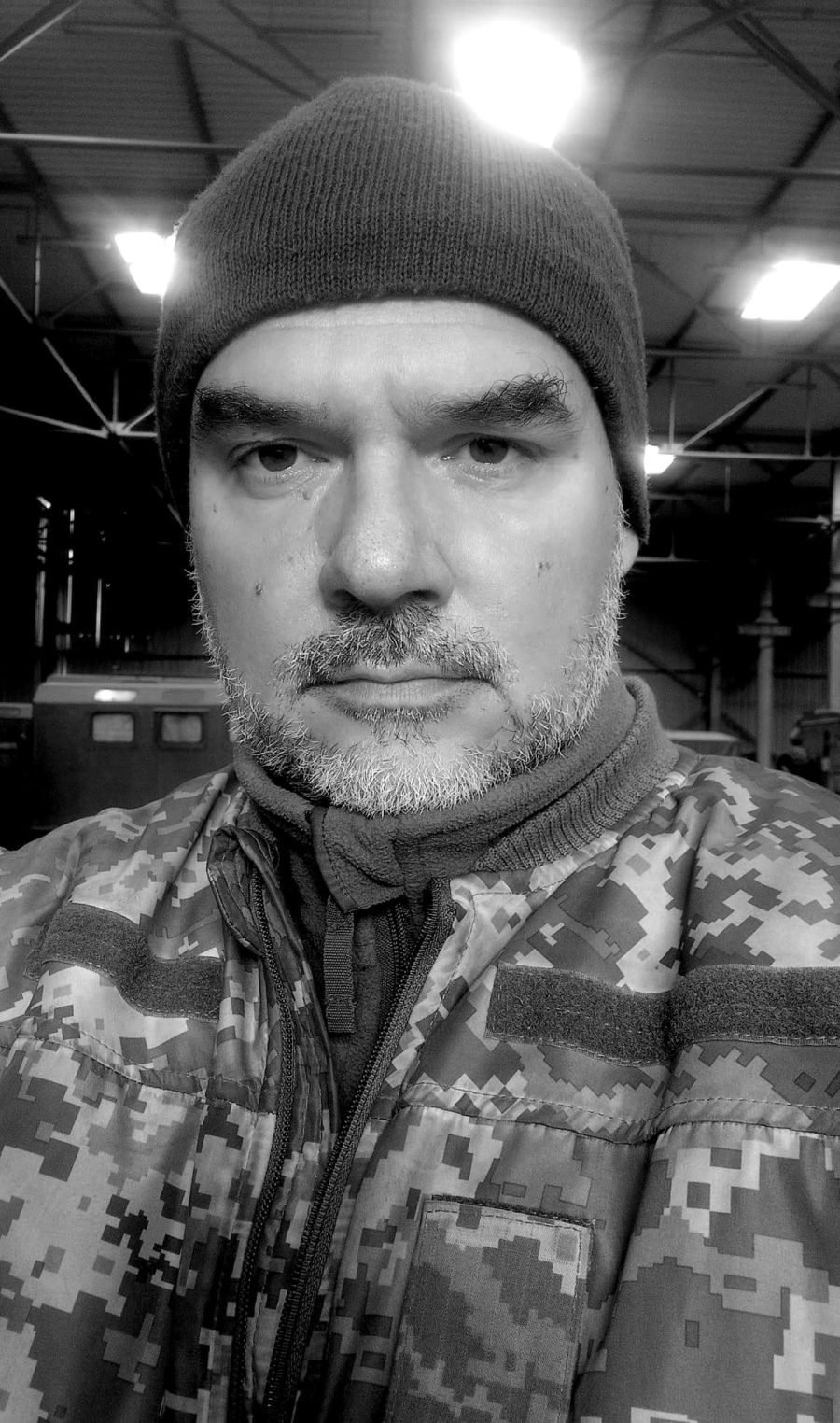 До лютого Сергій був коломийським підприємцем.