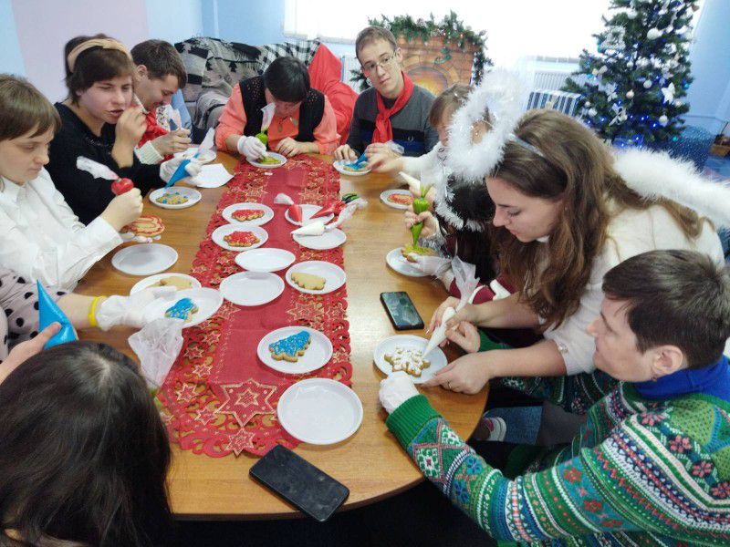 Свято пройшло в атмосфері сімейного тепла та любові.