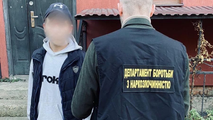 Вартість товару за цінами «чорного ринку» становить близько 400 000 гривень