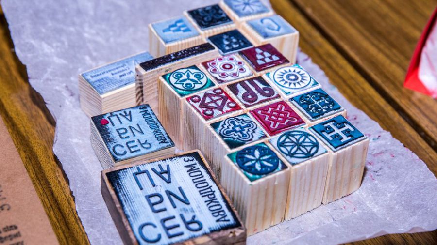 Активісти розробили брендування соляної продукції та подбали про її упакування