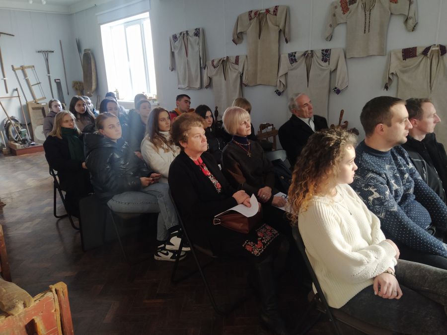 Лекція була цікавою,  інформативною та пізнавальною.