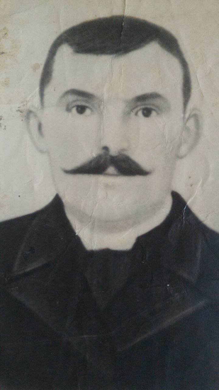 Залишили "асвабадітєлі" дружину вдовою, а сімох малих дітей — сиротами. Фото Івана Старчевського з родинного архіву