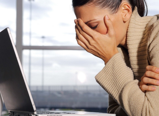 Ілюстроване фото. Чоловіка зобов'язали опублікувати у Facebook спростування своїх дописів і додати рішення суду