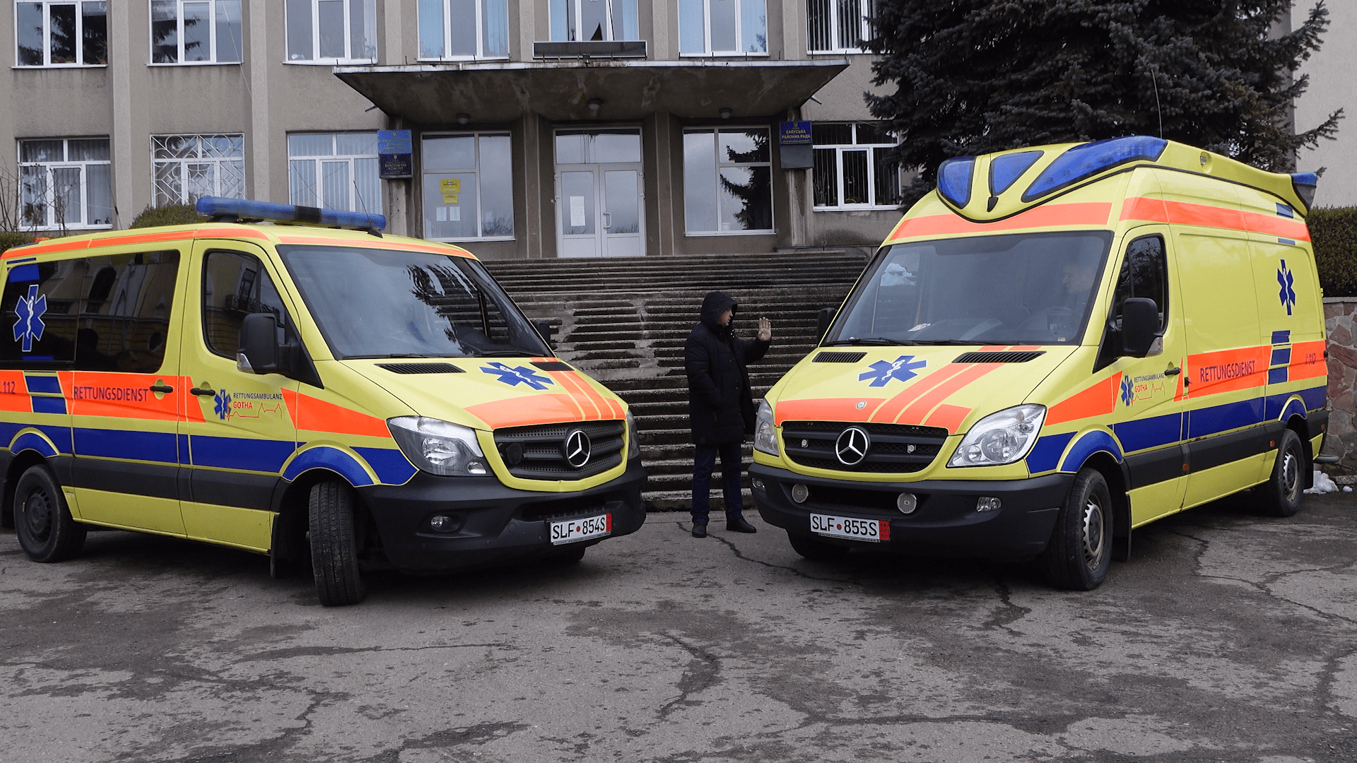 Рішення щодо військового підрозділу, який отримає автомобіль "швидкої", приймуть депутати районної ради