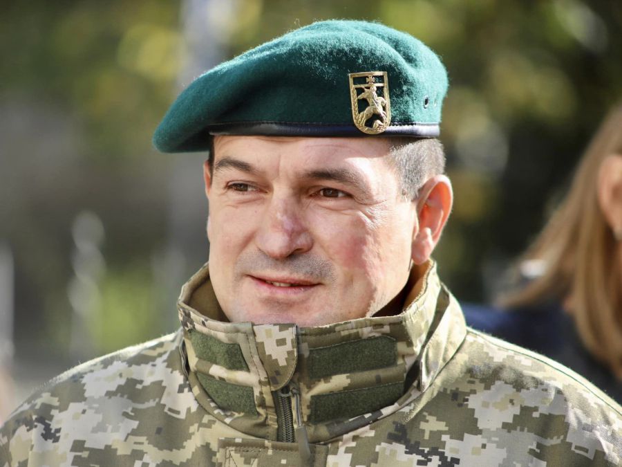 Увесь цей час дружина Олександра перебувала у Маріуполі, оскільки змушена була доглядати хвору маму.