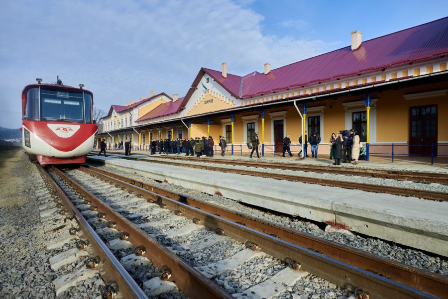 Ілюстроване фото. Також продовжується відновлення інших сполучень.