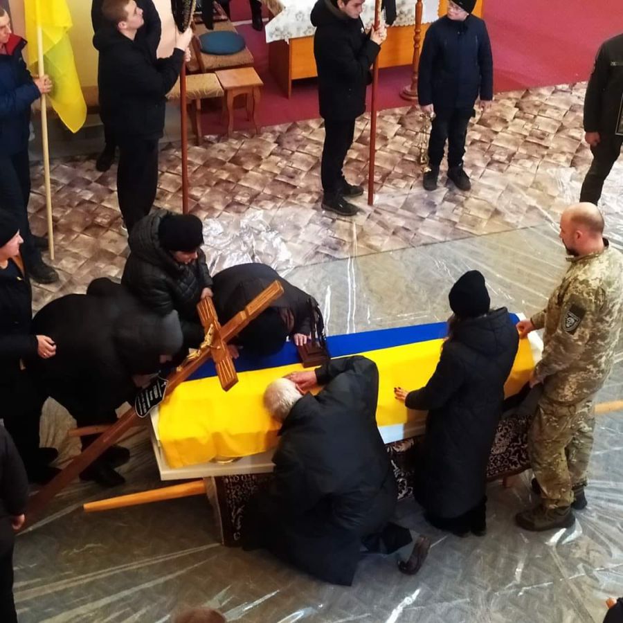 Окупанти забрали життя Назара Гецка — захисника, чоловіка, батька, сина, друга. Вічна пам'ять захиснику України!