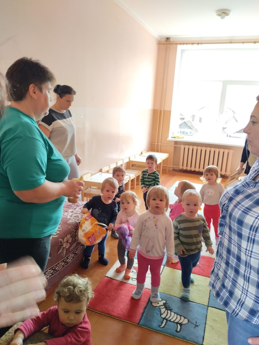 Представники влади цікавилися умовами проживання та побутом, пересвідчилися, чи діти забезпечені усім необхідним