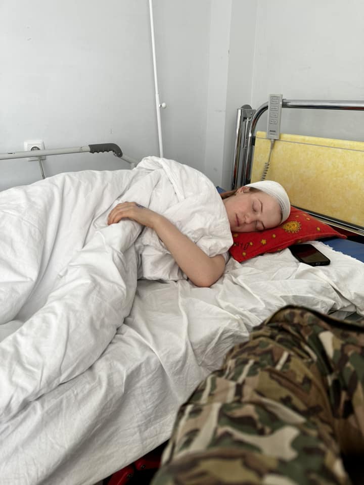 Стан "Ксени" медики кваліфікують як стабільний