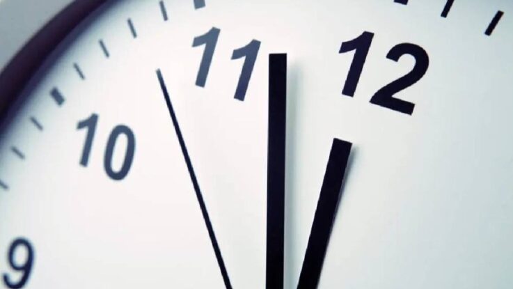 В сусідніх областях встановлена така ж тривалість комендантської години.