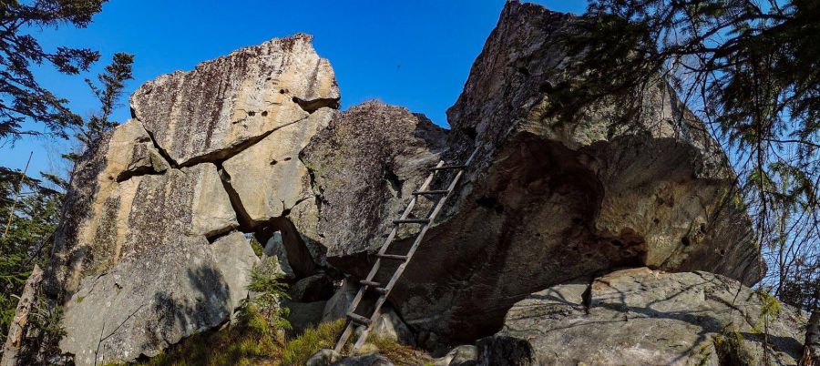 Туристичні місця Калуського району маловідомі, проте вирізняються своєю красою і мальовничістю