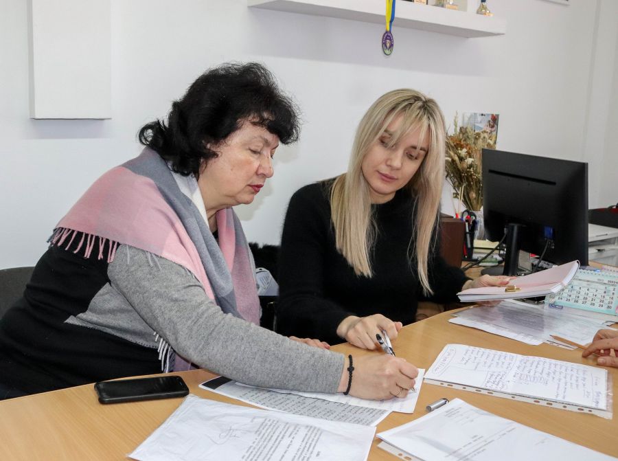 Начальниця управління освіти Ірина Люклян та директорка ДЮСШ Мар’яна Квятковська