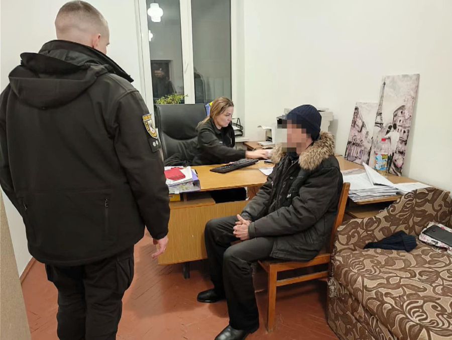 Санкція статті передбачає покарання – позбавлення волі на строк від семи до десяти років.