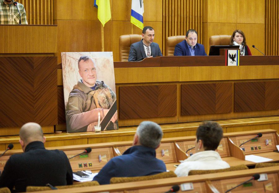 Депутати проголосували за звернення щодо присвоєння звання Героя України з удостоєнням ордена «Золота Зірка»