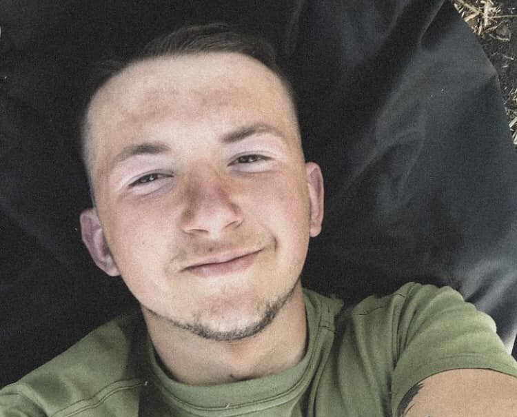 Андрій Загинув з побратимом 6 квітня близько 15:30 під час виконання бойового завдання. Вічна пам'ять і слава!