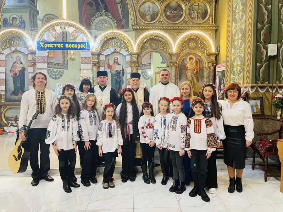 Парафіяни церкви святого Архистратига Михаїла почули пісні, які прославляють Воскресіння Христа