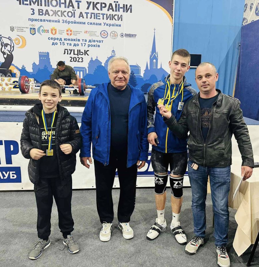 У ривку Юрій Климкович показав результат 98 кг, у поштовху — 120 кг