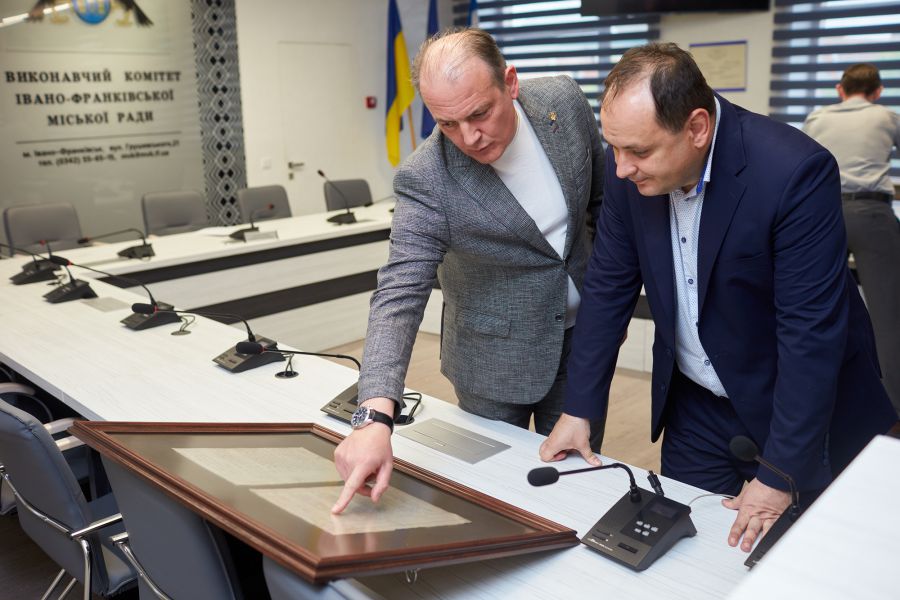 7 травня 1662 року Станиславів отримав привілей від Андрея Потоцького про Магдебурзьке право