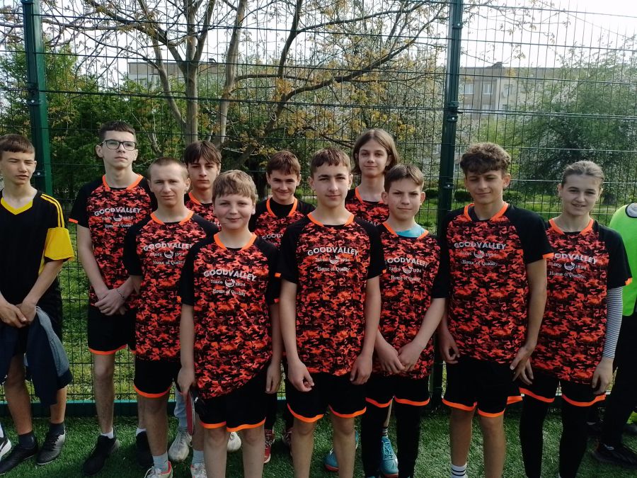 Верхнянський ліцей переміг дев'ять суперників