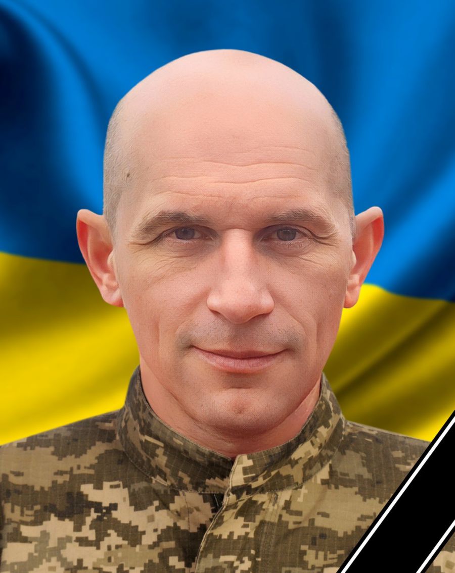 Чин похорону розпочнеться завтра, 9 травня, о 14:00 від палацу культури «Мінерал»