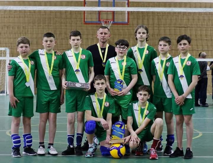 Волейболісти з Верхнянського ліцею отримали "бронзу" престижного обласного турніру