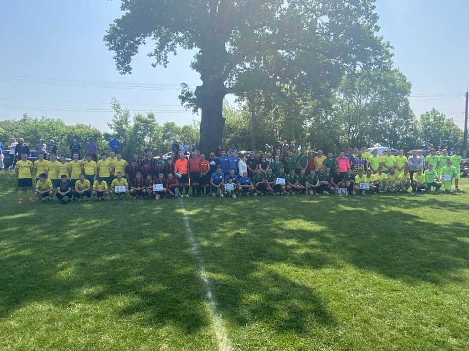 Футболісти організували благодійний матч для допомоги захиснику України