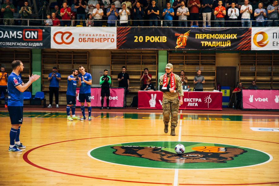 До повномасштабного вторгнення Олег увесь вільний час присвячував футболу