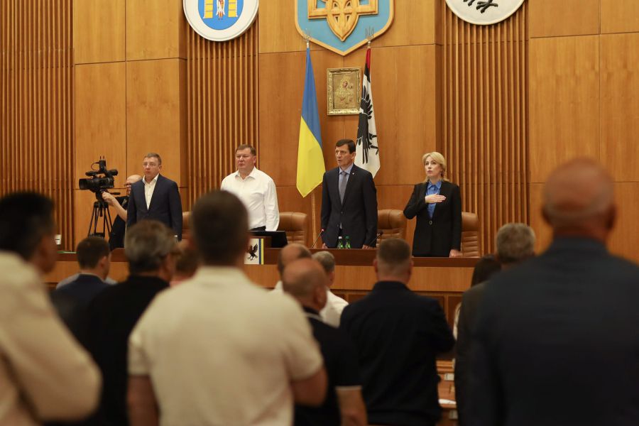 З усіма головами громад обговорили питання співфінансування з бюджетів громад на ремонт доріг, — зазначила очільниця ОВА