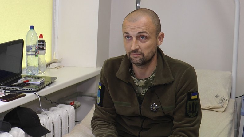 Військовий розповідає, що йому  впала граната під ноги в Берестовому