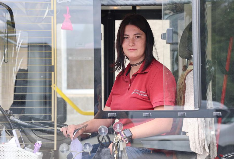 Наймолодшій водійці — 24 роки.