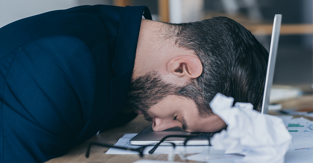 Людський дотик може мати заспокійливий ефект і допомогти вам краще впоратися зі стресом