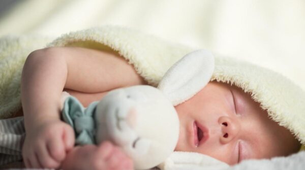 Ілюстроване фото. В уряді розширили перелік послуг програми єМалятко.