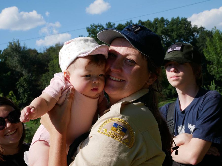 Загалом у парку зварили 30 літрів особливого пластового борщу. Фото: Sati Rindal