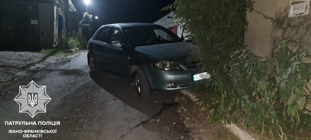 На водія з ознаками сп’яніння патрульні склали три адмінматеріали.

